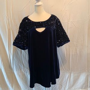Women’s sequin top
